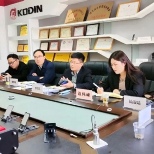 濟(jì)寧市助企攀登調(diào)研保障組一行來訪科電公司以實(shí)際行動(dòng)支持企業(yè)科技創(chuàng)新攀登進(jìn)階