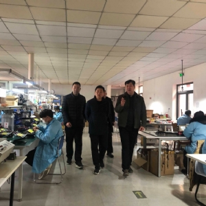 蓼河科技園企業(yè)發(fā)展服務(wù)中心調(diào)研組一行到科電儀器走訪調(diào)研