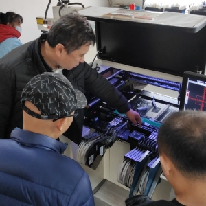 有朋自遠(yuǎn)方來！廣州市邁梓普檢測儀器有限公司總代理一行來公司交流