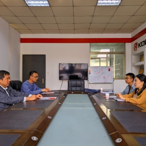 熱烈歡迎高新區(qū)經(jīng)發(fā)局周處長、王處長蒞臨科電儀器調(diào)研指導(dǎo)