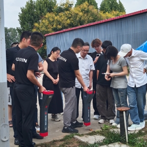 校企攜手共探技術(shù)前沿 | 貴州理工學(xué)院師生一行到訪科電儀器參觀交流